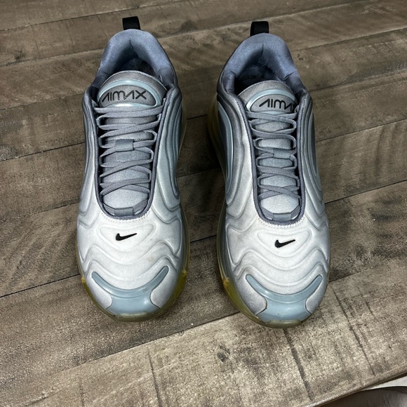 Nike Air Max 720 Gray Sneakers Sz 10.5 - Picture 3 of 5